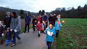 Waldweihnacht-009.jpg Waldweihnacht-009.jpg